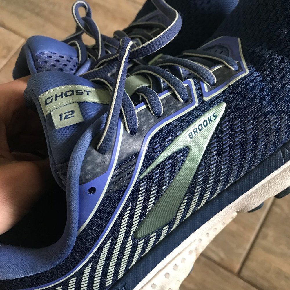 Brooks Ghost 12 – Women's size 9